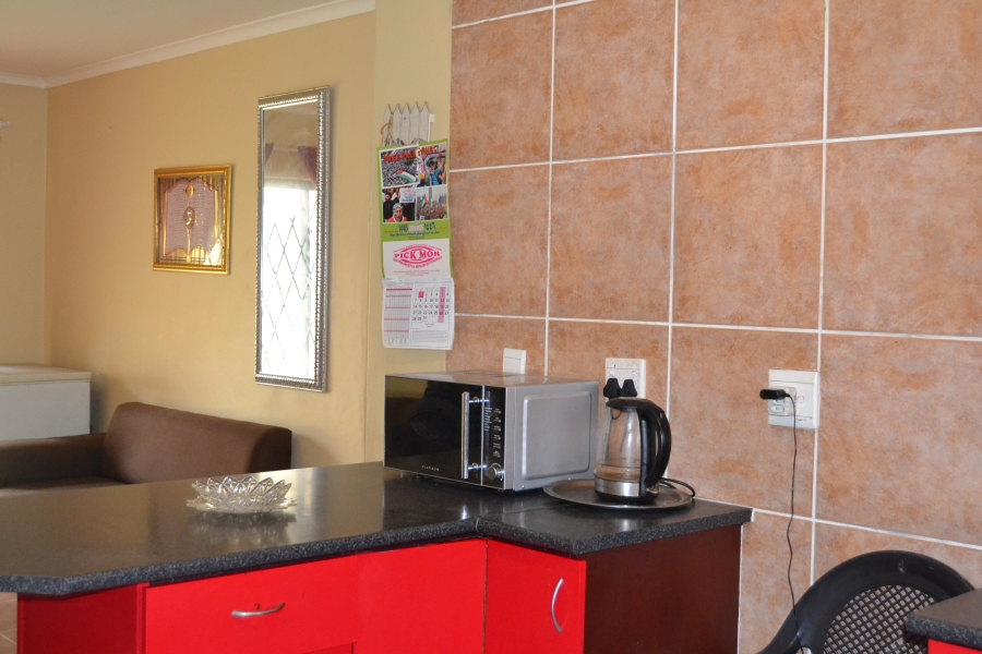 2 Bedroom Property for Sale in Fairview Golf Estate Western Cape